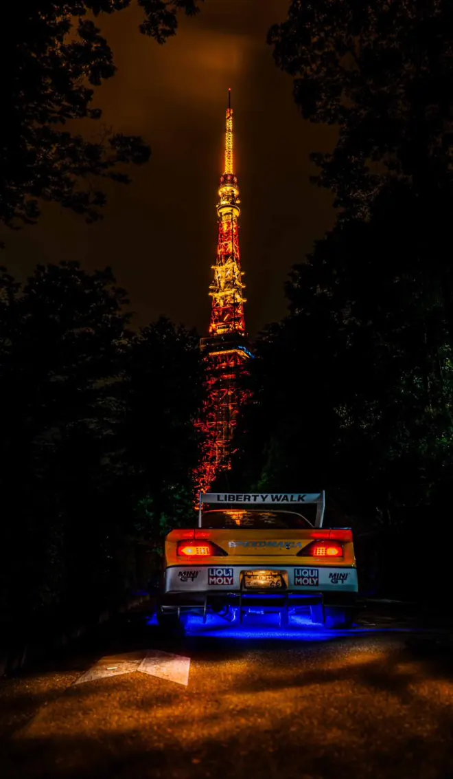 Tokyo Tower with car
